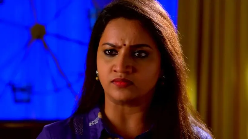 Sreelakshmi Reaches Nandini Nilayam