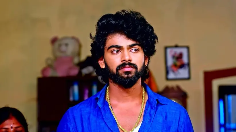 Sneha Invites Rajeshwari for a Puja