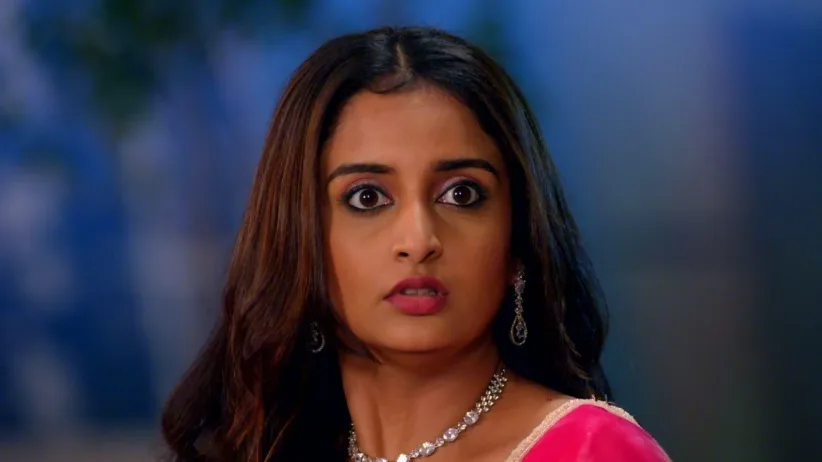 Hriday Blackmails Damini