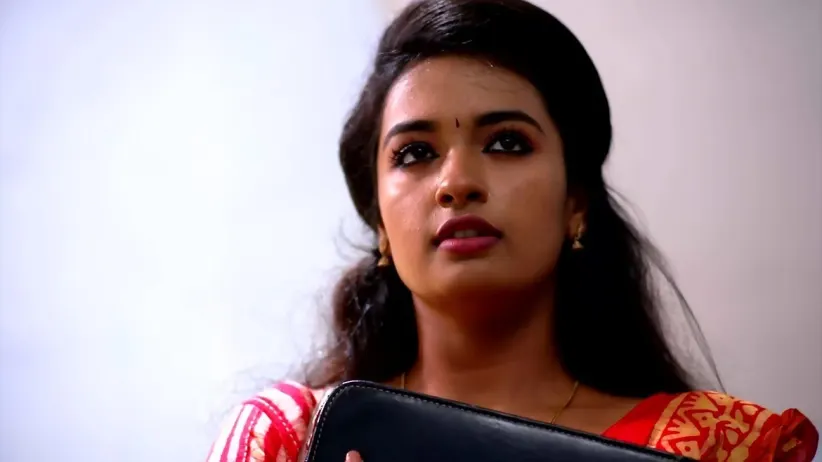 Vishnu Wishes Shalini