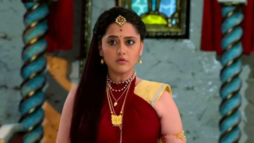 Renuka Fixes Savitri's Marriage