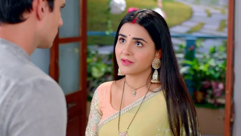 Abha and Pramod Humiliate Girish