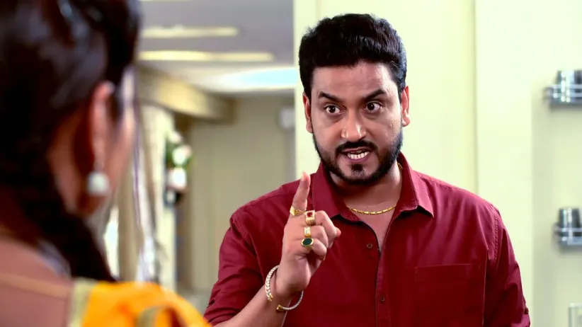 Chanda Falls for Poonam and Neela's Ploy