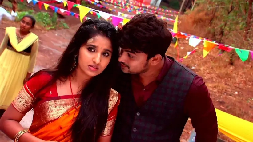 Nithya Saves a Drowning Jaya Surya