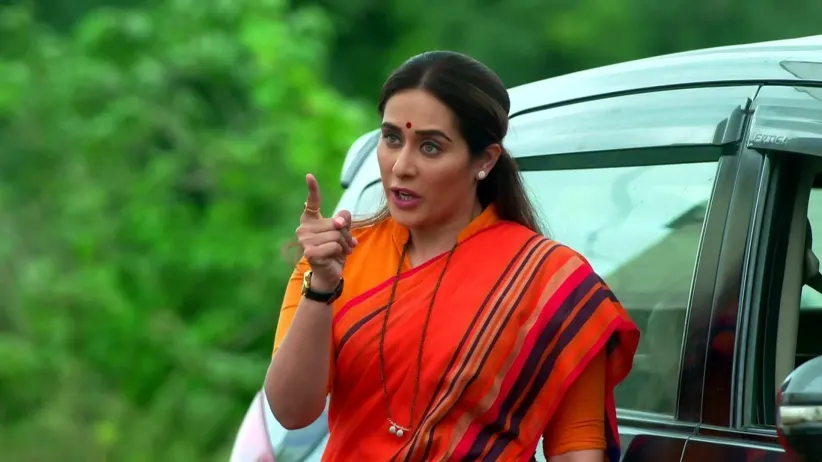 Will Dimple Reveal Ajit Kumar's Truth?
