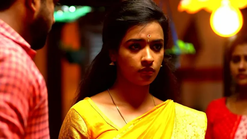 Sharada Tells Arjunan about the Turn of Events