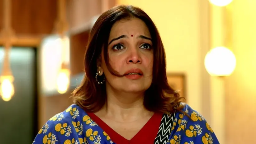Anamika Hugs Saurabh