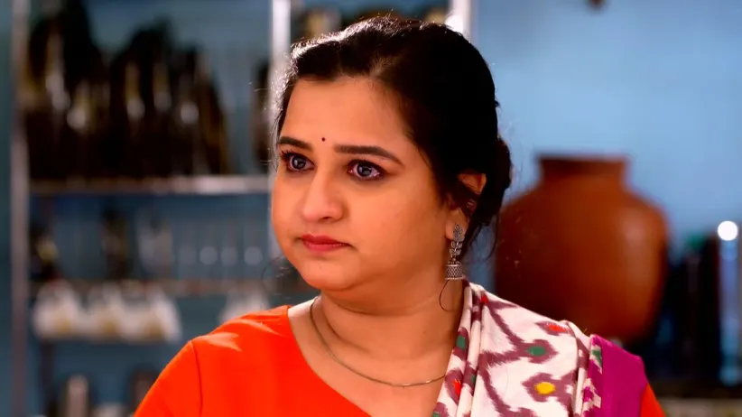 Rocky and Chinya Beat Up Mohit