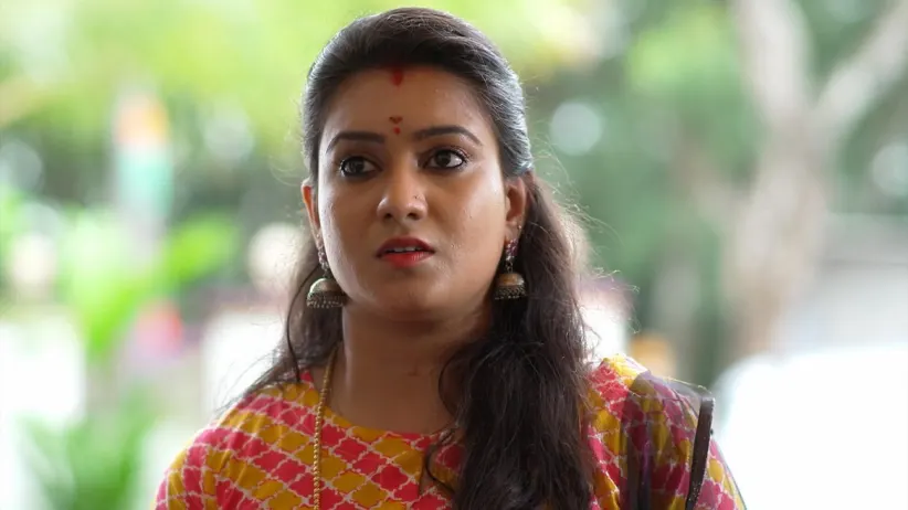 Sathyabhama Reaches to See Vasumathi | Kudumbashree Sharada