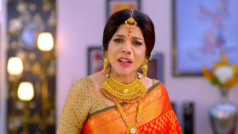 Arjun Arrives at the Academy with Diya