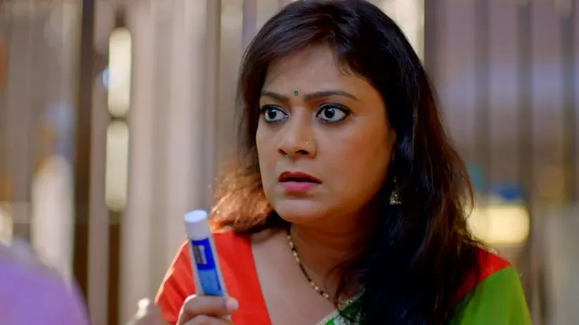 Ashok Sets Mala's Letter Ablaze
