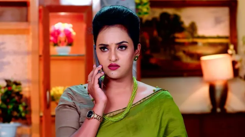 Akhil and Shyama Help Aishwarya