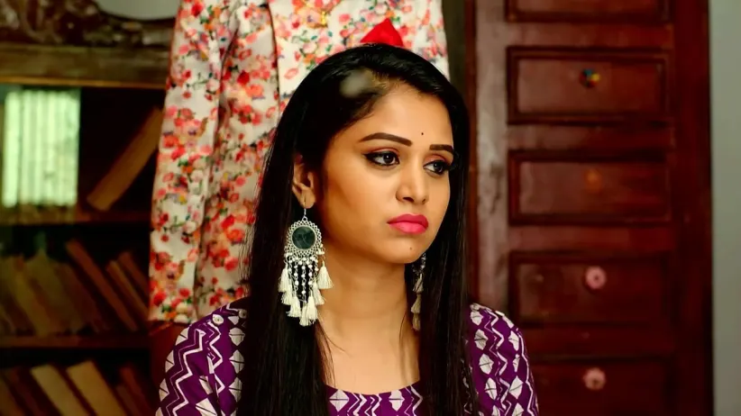 Arjun Calls Up His Mother