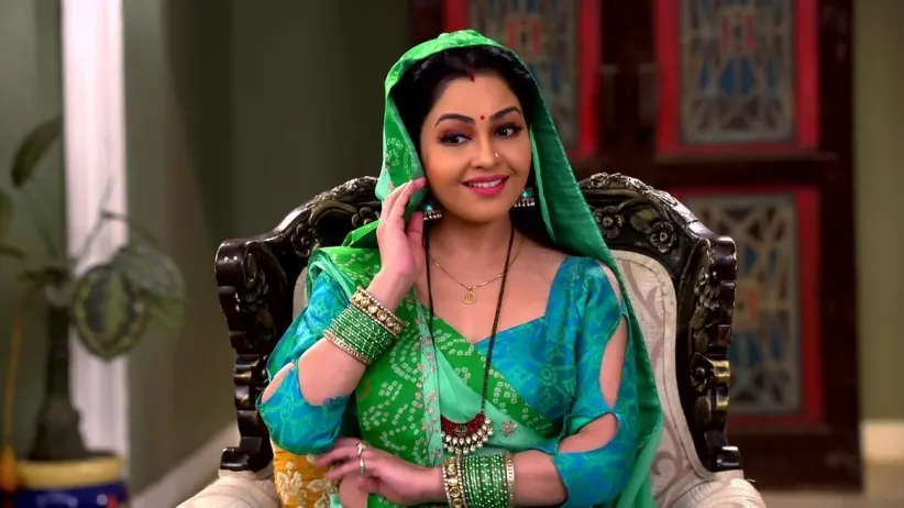 Vibhuti Takes Angoori to the Zoo