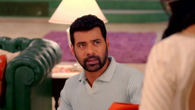 Mohan's Wedding Card Upsets Radha | Pyar Ka Pehla Naam Radha Mohan