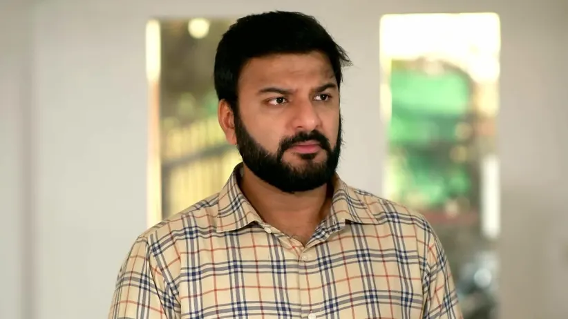 Shreyas Decides to Purchase a Bungalow