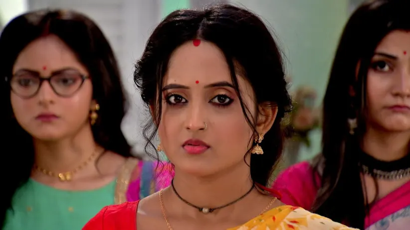 Neepa Feels Embarrassed Seeing Rudra