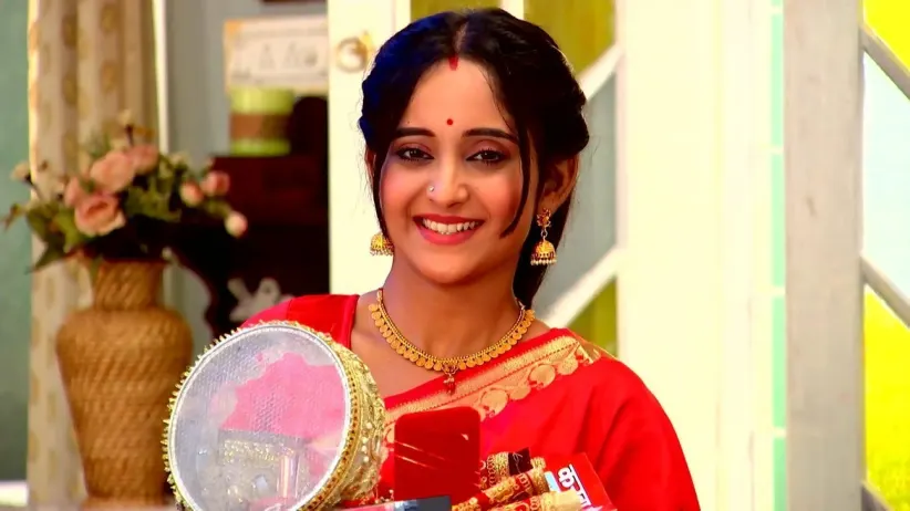 Siddhartha's Efforts to Cheer Up Mithai
