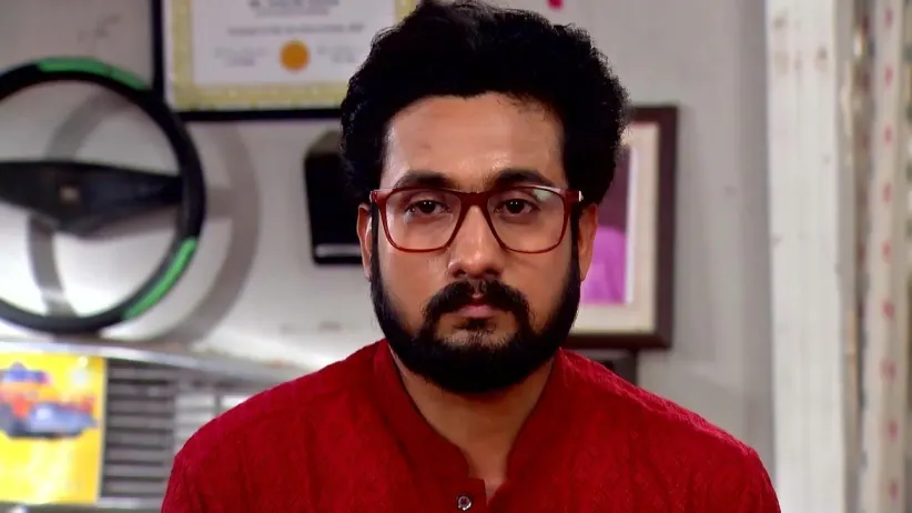 Urmi Decides to Go Home