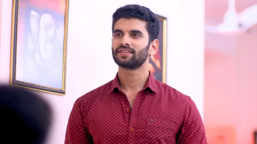 Meera Shares her Concerns With Unnithan