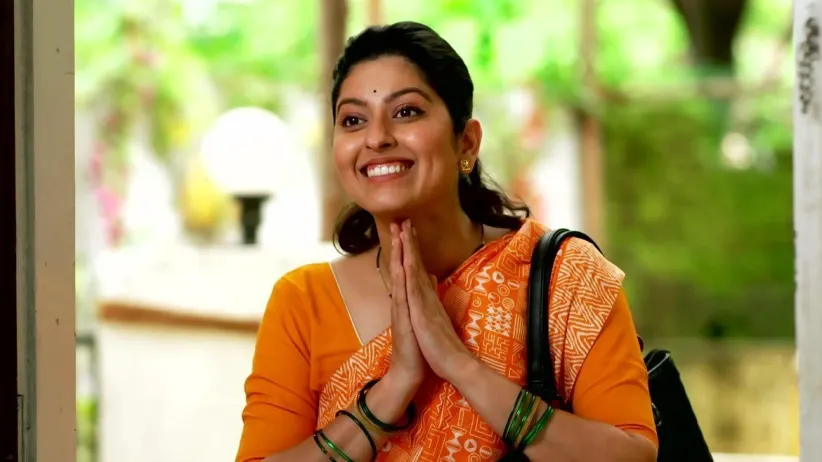 Valli Tries to Investigate about Akash