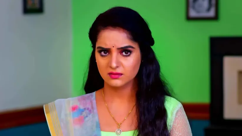 Akhil Fights with Sumangala