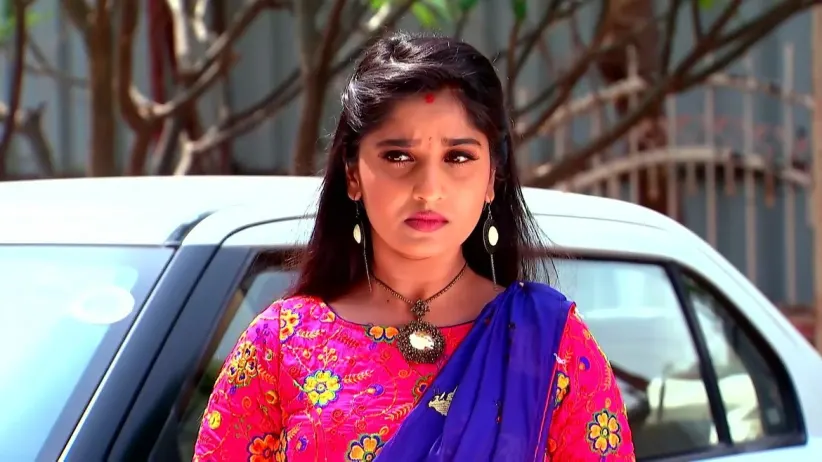 Ganga Sneaks Out of Jaya Surya's House