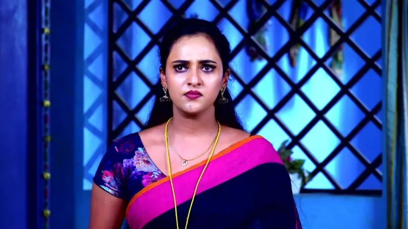 Bala Visits Divya's House