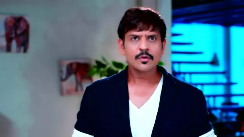 Akhil Teaches Sumangala a Lesson