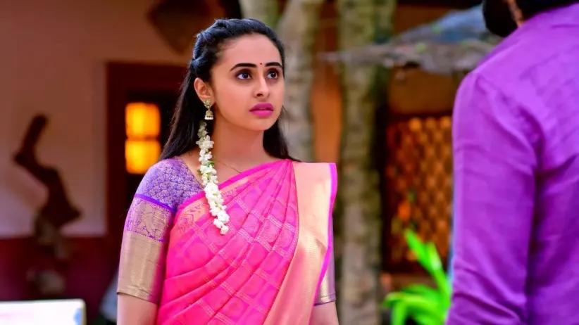 Bangaramma Indirectly Warns Murali's Father