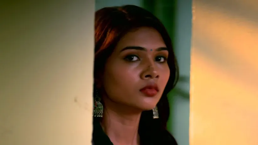 Chandrika Visits Neela