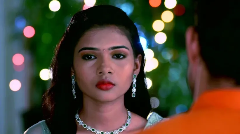 Nani Tells Chandrika the Truth