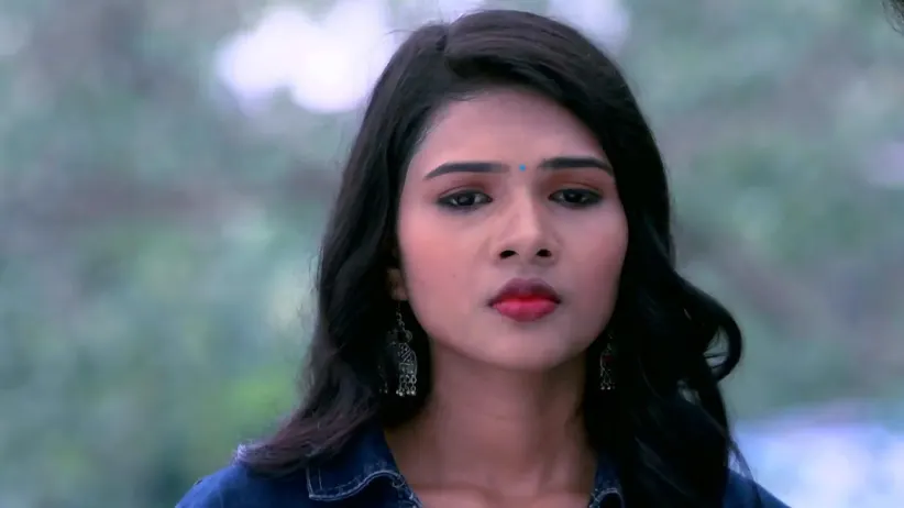 Rohan's Advice to Chandrika