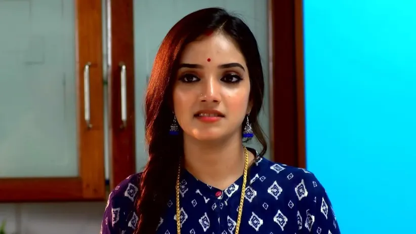 Ragini Gets Ready to Go to Jail