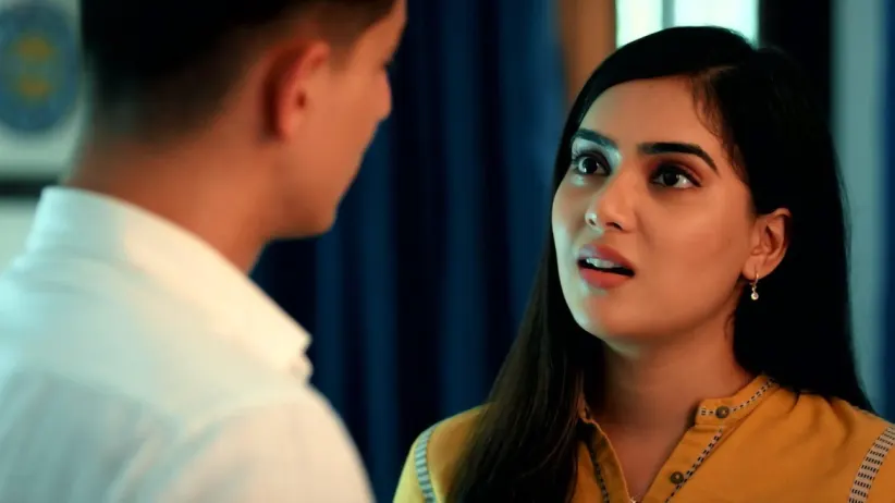 Kartik Impresses His Lover's Father