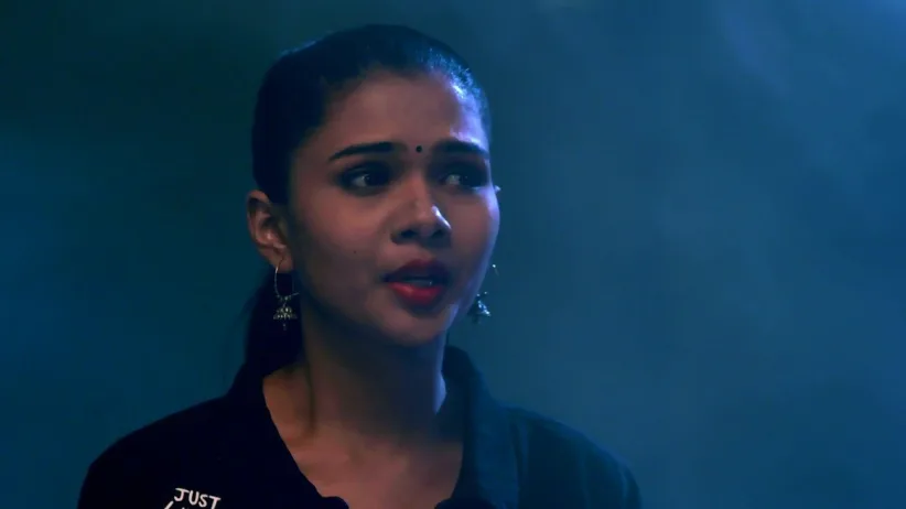 Chandrika Senses Kajal's Presence