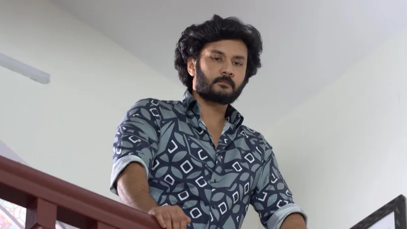Sathya Chides Divya for Badmouthing Prabhu