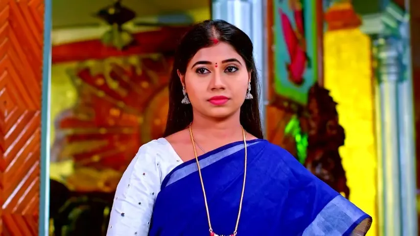 Rajeshwari Visits Murali's House