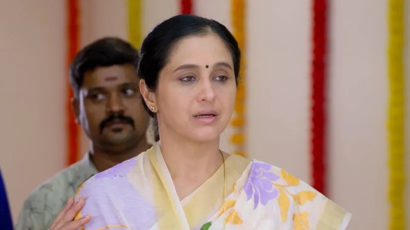 Santosh and Unni Instigate Saravanan