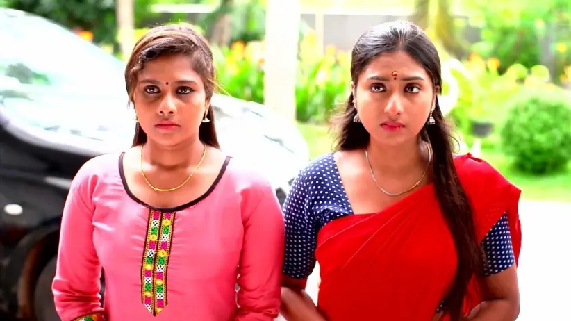 Sharada is Bewildered Seeing Shalini