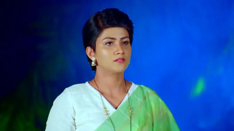 Sathya Apologises to the Factory Workers