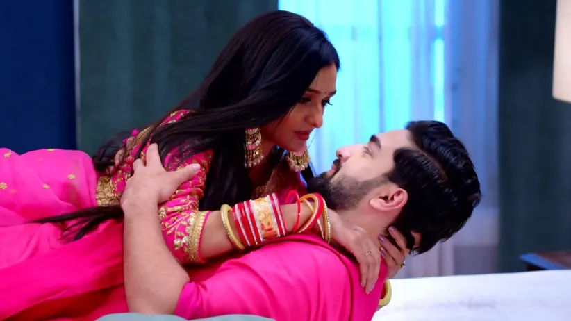 Virendra Gives Some Advice to Neelam