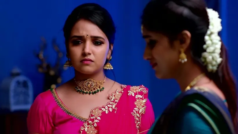 Roopa Learns about Deepthi’s Problem