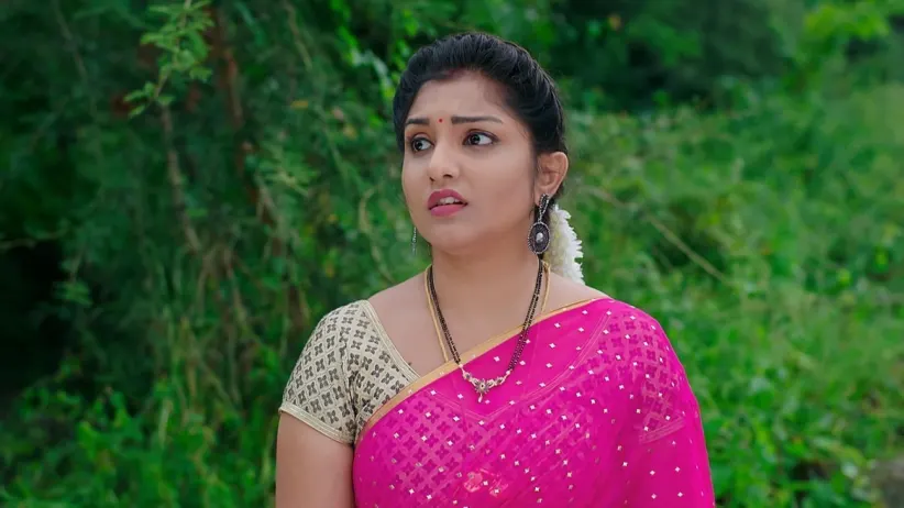 Chanakya and Sesi Suspect Divya