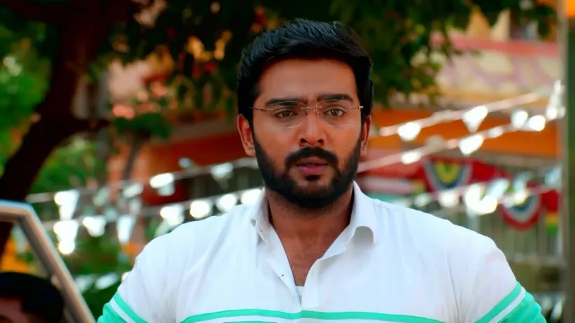 Siddharth is Drawn to a Voice