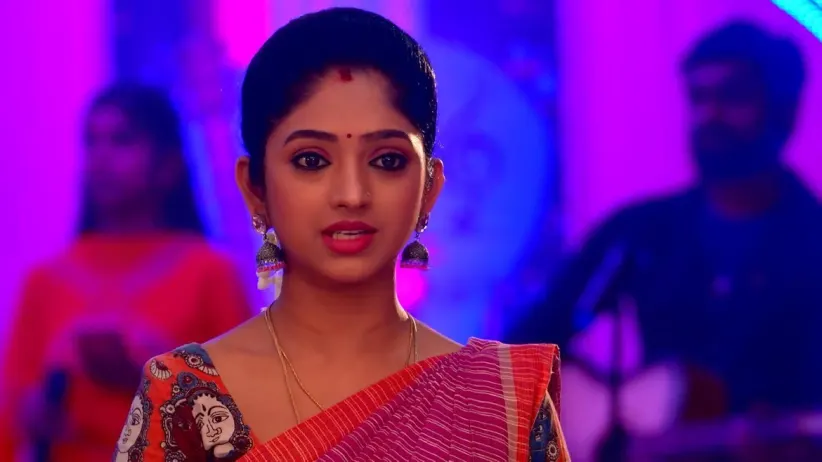 Lakshmi Sympathises with Bommi