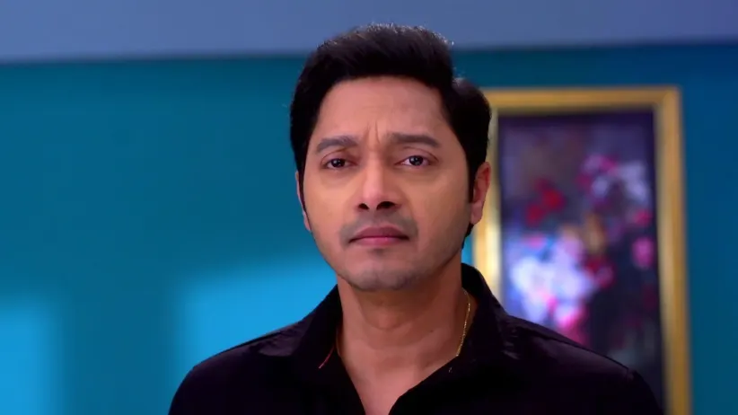 Anushka Mulls Over Yash's Actions