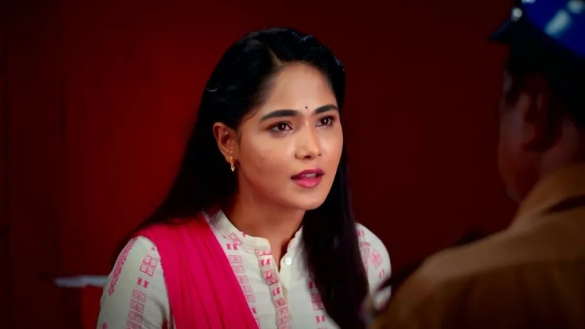 Meenakshi is Tortured