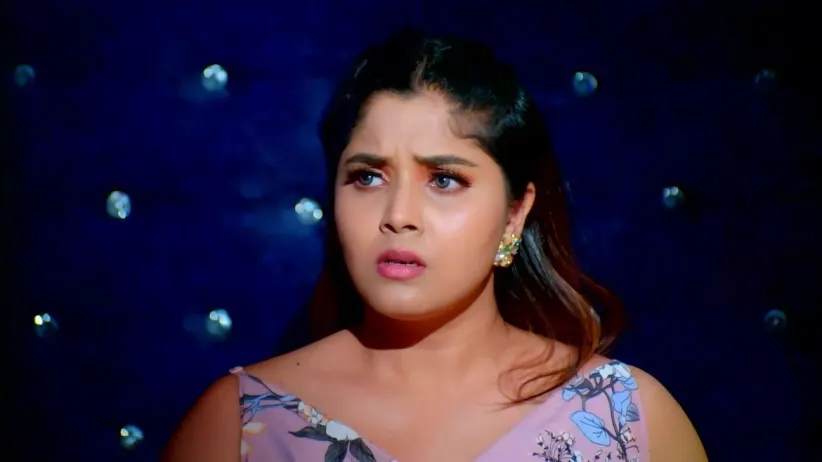 Abhay Consumes the Spiked 'Prasad'