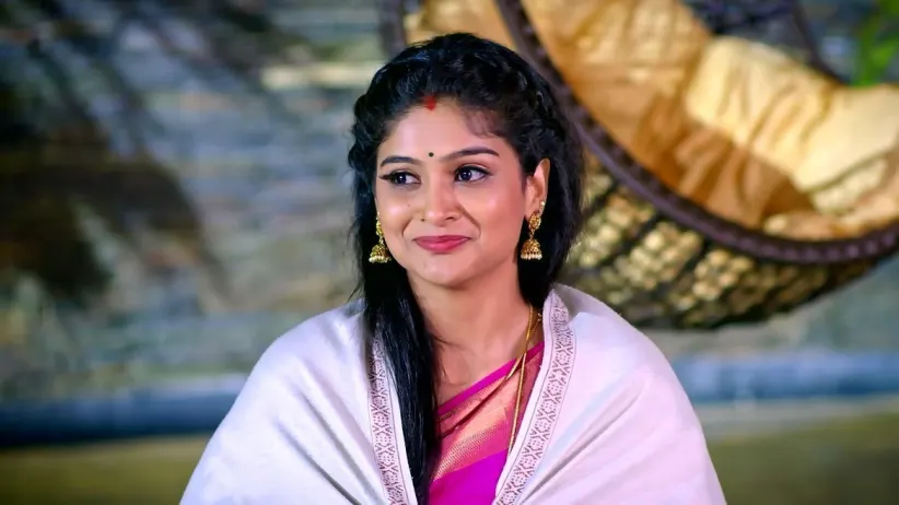 Tulasi and Samarth Visit Ravindra's House